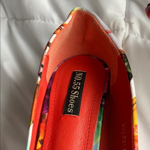 Beautiful Floral Heels- offers accepted - Picture 6 of 7